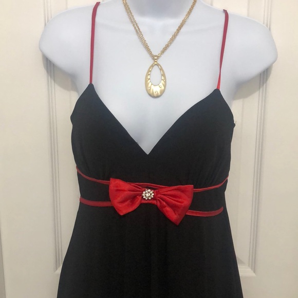 City triangles black dress - Picture 5 of 5